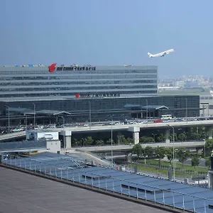Hongqiao Airport - Air China ***** Shanghai